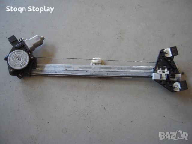 Стъклоповдигач,електрически,задна лява врата Хонда сивик8,2006г, снимка 2 - Части - 45604763