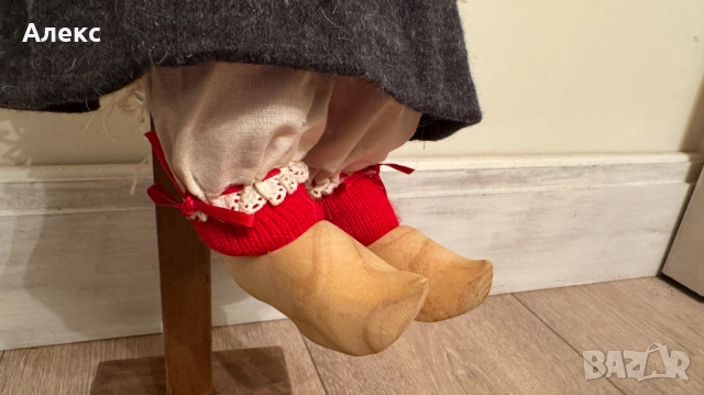 Винтидж, ръчно изработена кукла– Норвегия, 1960г! , снимка 6 - Колекции - 52432325