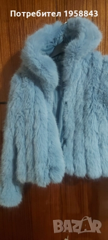 Синьо пухкаво палто, снимка 2 - Палта, манта - 52327048