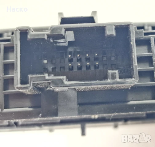 Панел Бутони Бутон Копче Аварийни Авариини Пежо Peugeot 308 2007-2016г 96 592 151 77 9659215177, снимка 3 - Части - 51003251