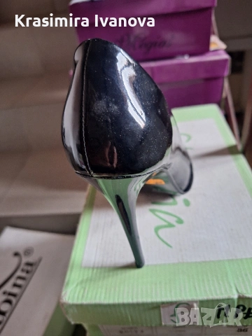 нови обувки Мегияс велур и лак , снимка 4 - Дамски обувки на ток - 54193412