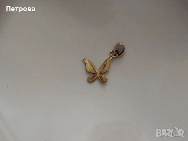 Сребърна висулка пеперуда с позлата , снимка 2 - Колиета, медальони, синджири - 52040591