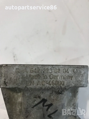 Конзола тампон двигател 3.0 CDI 88000 за Mercedes ML W164 (2010) A6422230204, снимка 2 - Части - 54147337