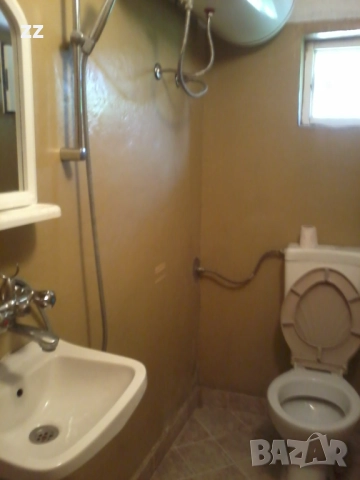 Давам самостоятелна стая с баня и тоалетна под наем, снимка 5 - Стаи под наем - 52276256