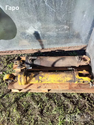 Кардан и хидравлични цилиндри, снимка 2 - Индустриална техника - 49910769