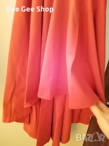 Дамска рокля XS, снимка 3 - Рокли - 54302152