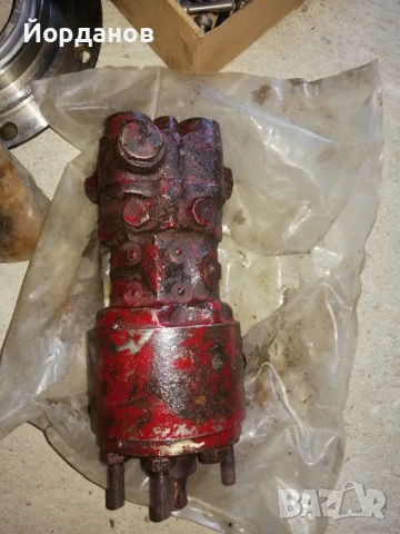 Помпа дозатор за комбайн Дон, снимка 4 - Селскостопанска техника - 51197006