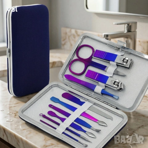 Комплект за маникюр от 10 части в елегантен син калъф с матово покритие