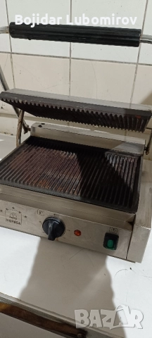 тостер преса, снимка 2 - Обзавеждане на кухня - 52578981
