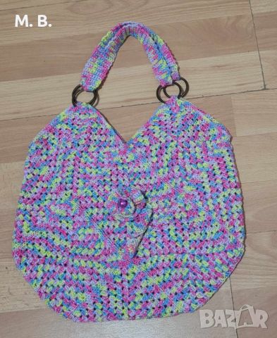Дамски ръчно плетени чанти, снимка 3 - Чанти - 46410630