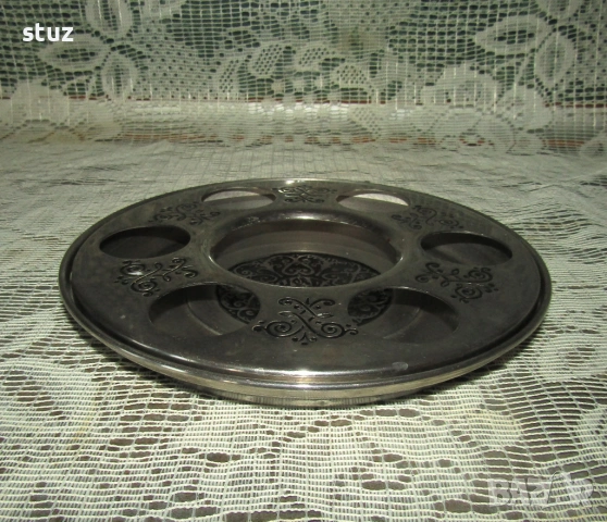 Поставка, поднос за бутилка и чаши "Москва", снимка 3 - Прибори за хранене, готвене и сервиране - 53748450