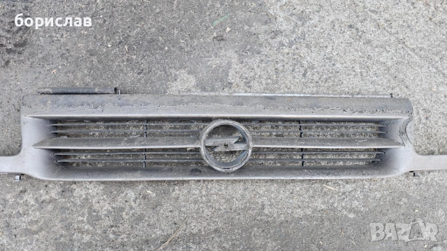 Решетка за Опел Астра ф, снимка 2 - Части - 51695492