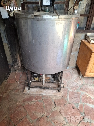 хладилна вана за мляко 150 л.