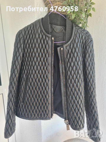 Продава се оригинално Порше