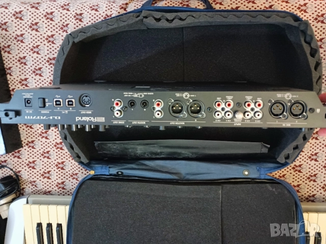 продавам dj конзола Roland 707m, снимка 2 - Други - 51993610