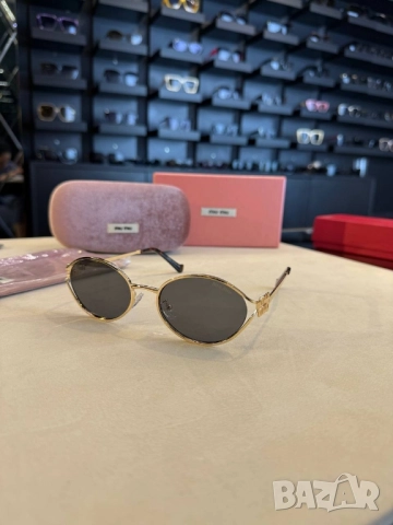 очила с черен обикновен калъф и ув защита ysl saint laurent miu miu , снимка 8 - Слънчеви и диоптрични очила - 51678413