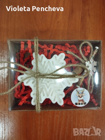Коледна кутия с късметче и снежинка сапунче, снимка 2 - Декорация за дома - 52589030
