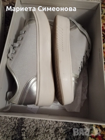 Дамски сникърси в сребрист цвят 37 номер, снимка 2 - Маратонки - 54094600