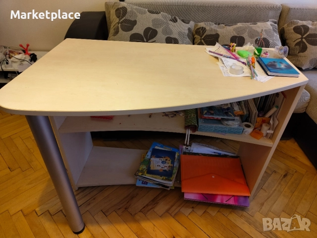 Детско бюро , снимка 2 - Мебели за детската стая - 51740737