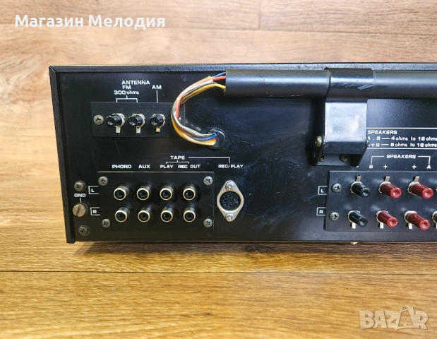 Hitachi SR-302 Stereo Receiver Ресивър Усилвател с радио – Ретро класика / Vintage Audio, снимка 9 - Ресийвъри, усилватели, смесителни пултове - 52361172
