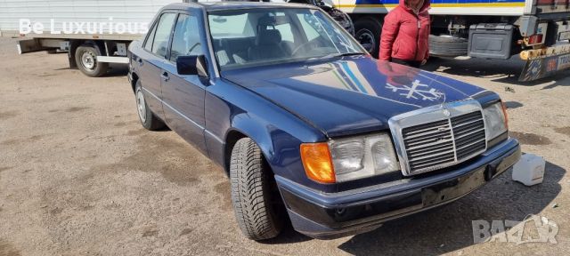 Mercedes - Benz 260 E Benzine , снимка 3 - Автомобили и джипове - 46735157