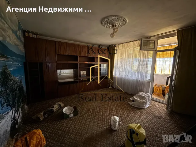 Двустаен тухлен в ж.к " Орел " , снимка 1