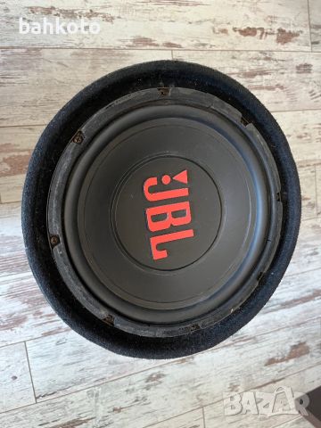 Бас туба JBL 500W 10 инча с усилвател Magnat, снимка 3 - Тонколони - 46408115