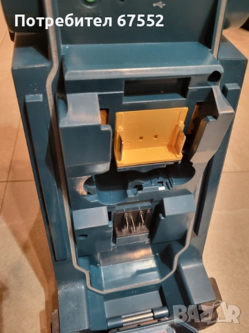 Радио Makita DMR110, снимка 6 - Други инструменти - 52710813