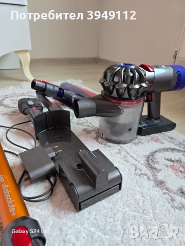 Dyson V8, снимка 3 - Прахосмукачки - 51693303