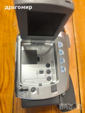 Canon MV600 Mini DV видеокамера, снимка 3 - Камери - 54200223