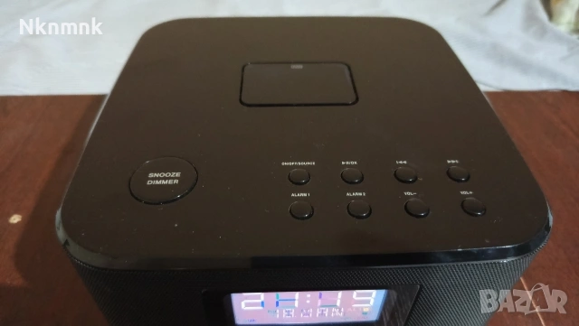 Док станция с радио часовник и блутут , снимка 3 - Радиокасетофони, транзистори - 53144892