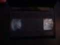 Клетката VHS филм трилър фантастичен Дженифър Лопес сериен убиец жени психар болен психично жертви, снимка 2