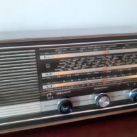 Радио GRUNDIG RF 110a Germany, снимка 6 - Радиокасетофони, транзистори - 45022683