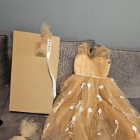 рокля salzarra с аксесоар за коса, снимка 3 - Детски рокли и поли - 45445290