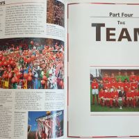 Официална, илюстрирана история на Манчестър Юнайтед /Manchester United Illustrated Encyclopedia, снимка 5 - Енциклопедии, справочници - 46216579