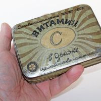 1950те СССР Ламаринена кутия лекарство "Витамин С", снимка 5 - Антикварни и старинни предмети - 45196017