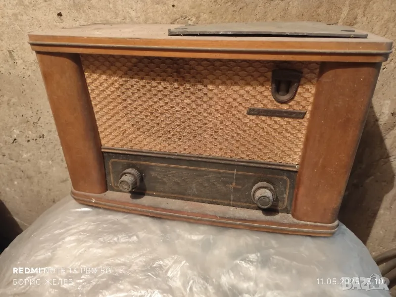 Старо лампово радио Христо Ботев , снимка 1