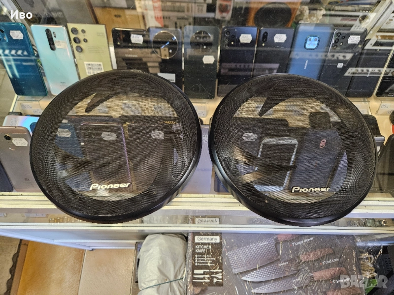 Оригинални решетки за говорители Pioneer 8", снимка 1