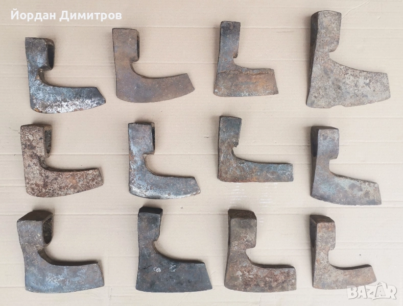 стари брадви , снимка 1