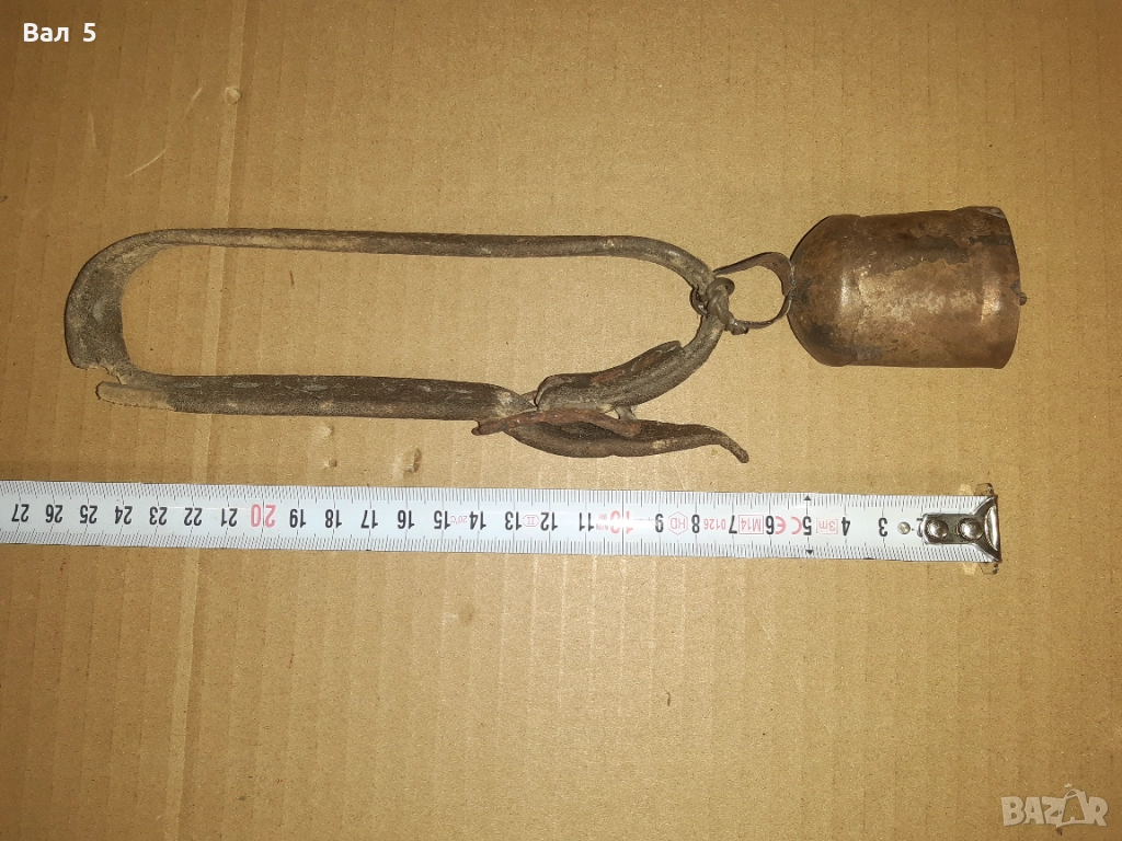 Старо звънче със стара кожена каишка , звънец, снимка 1