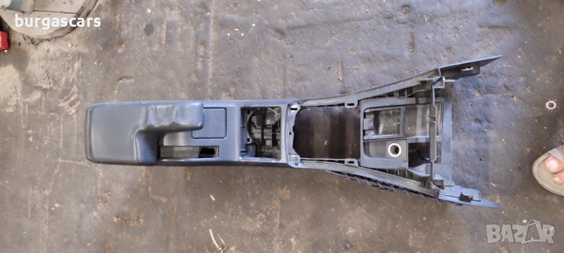 Подлакътник Mercedes B180 W245 - 60лв, снимка 1