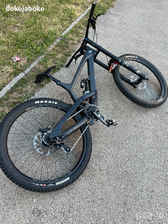 YT TUES 2021 L 27,5, снимка 1