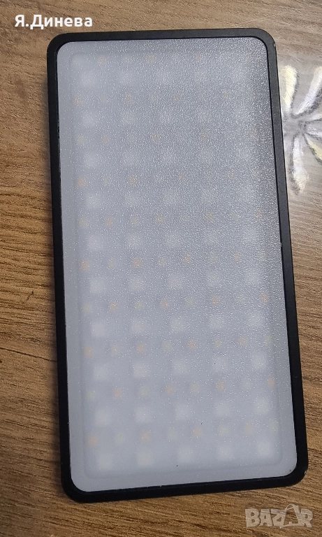 Външна батерия с фенерче , снимка 1