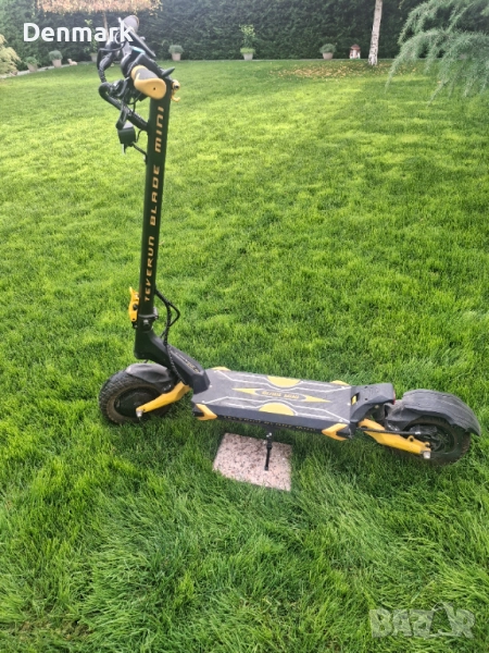 Електрическа тротинетка Blade Mini, снимка 1