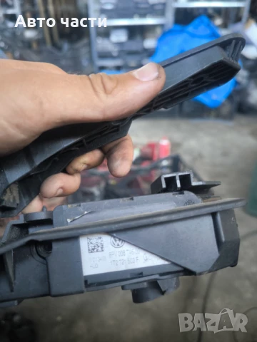 Фолксваген Caddy Touran 2004-2010 Педал на газта дросел, снимка 2 - Части - 51218005