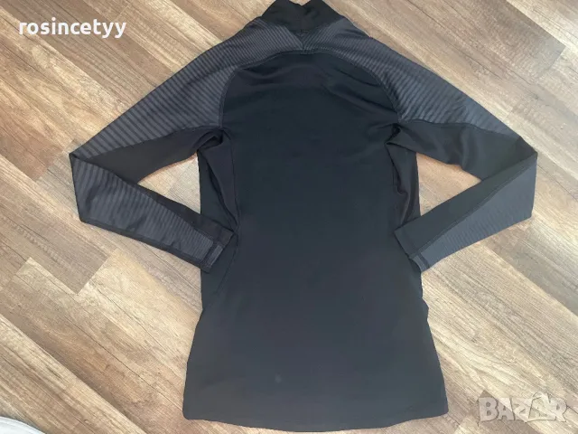 Оригинална блуза на Adidas, снимка 7 - Блузи с дълъг ръкав и пуловери - 49625949