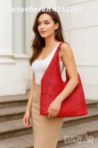 Стилна дамска чанта с вътрешен несесер, снимка 3 - Чанти - 50725934