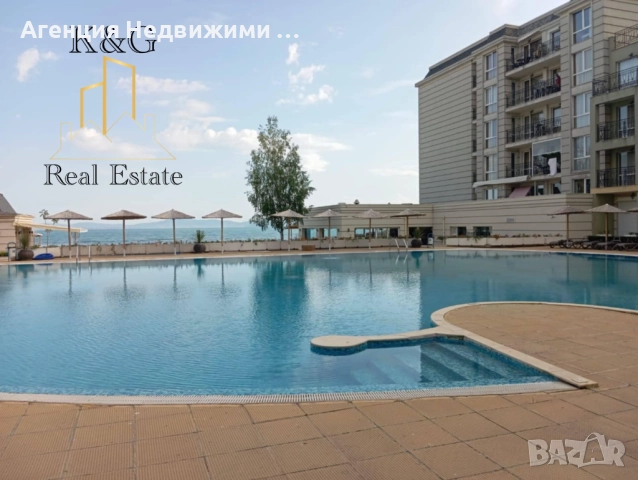 Луксозен тристаен апартамент на първа линия - гр. Поморие 