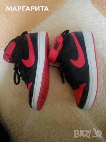 Кожени кецове NIKE