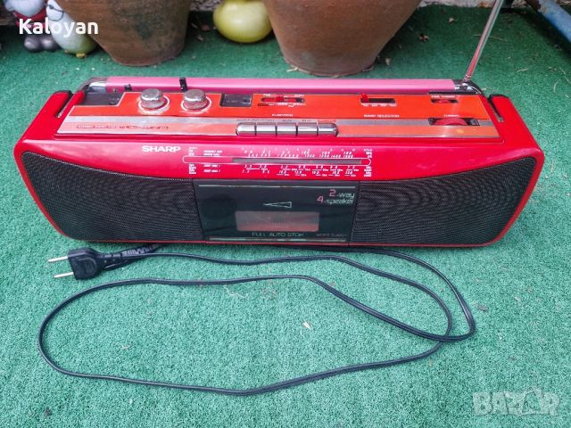 радиокасетофон Sharp QT-249Z (red) , снимка 5 - Радиокасетофони, транзистори - 46643524